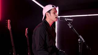 Maroon 5 - She Will Be Loved (Khel Pangilinan) Resimi