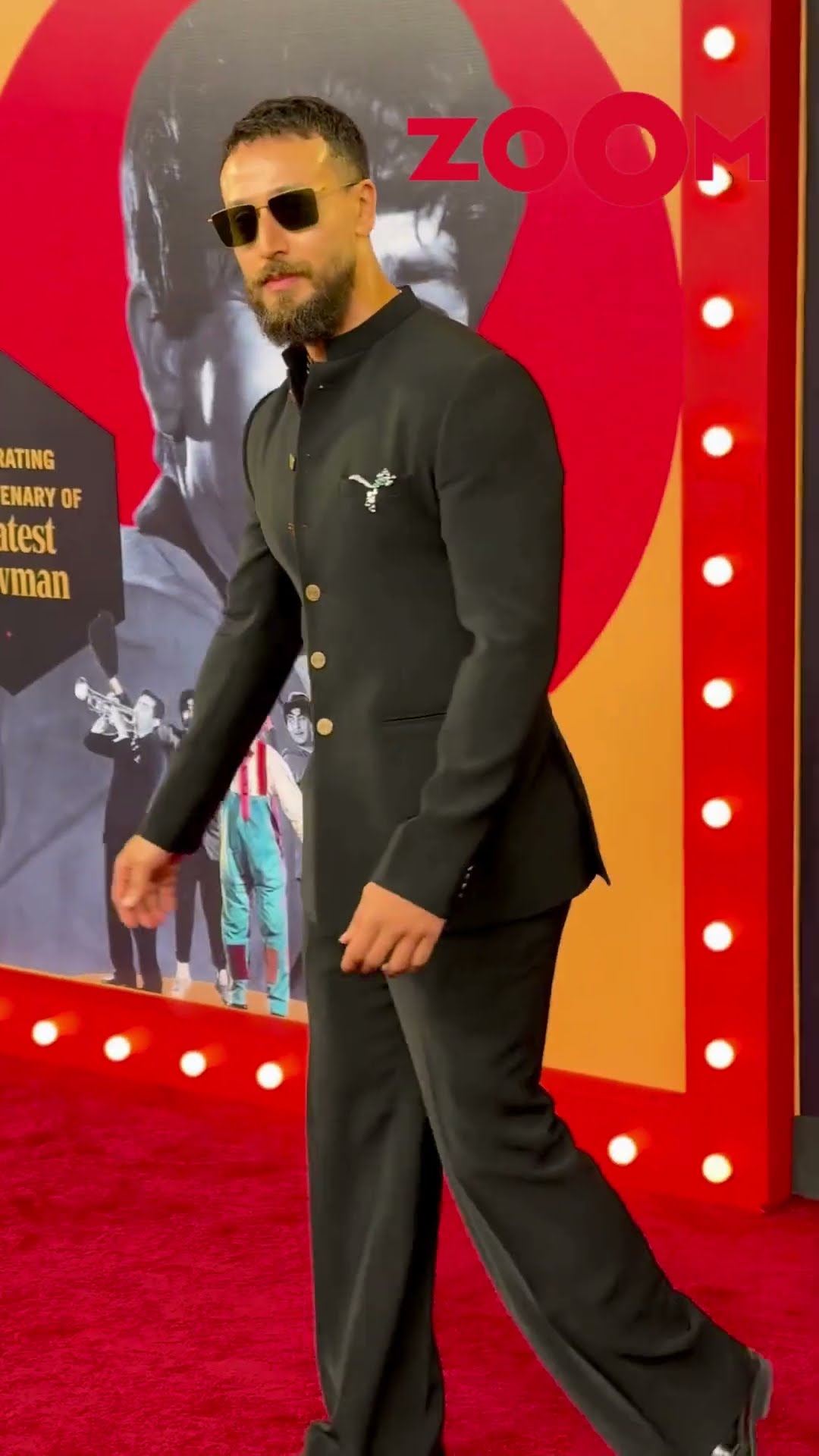 Tiger Shroff looks DASHING in his all back suit as he attends Raj Kapoor Films festival #shorts
