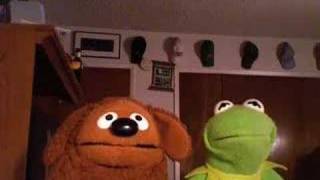 ADAM RAY: Kermit Shows Rowlf the Dog '2 Girls One Cup'