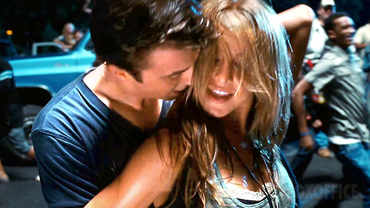 Her daddy saw her dance and he’s pissed | Footloose | CLIP