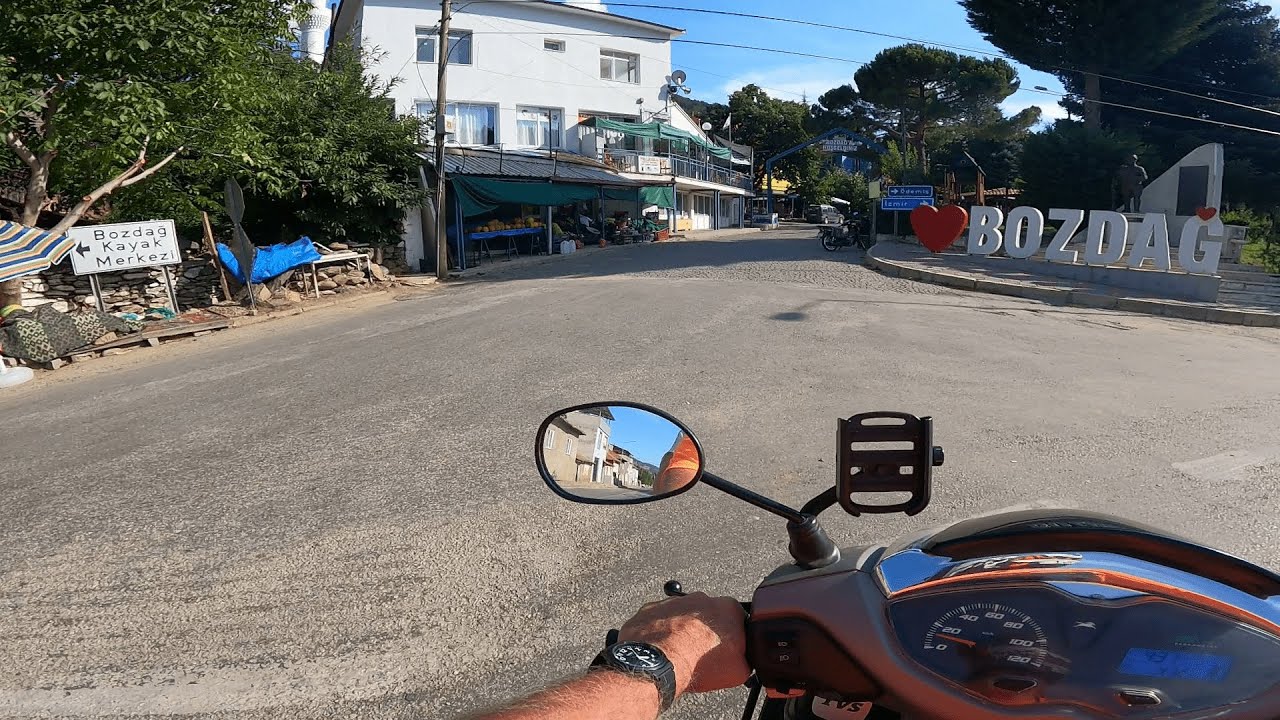 SALİHLİ'DEN BOZDAĞ'A TIRMANIŞ 125 CC MOTORLA İKİ KİŞİ  