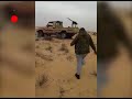 مقاتلين اتحاد قبائل سيناء أثناء مداهمتم وكر للدواعش وقتل عنصر وفرار الباقين