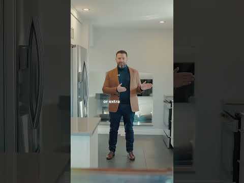 3789 Myrtle Ave Windsor ON Real Estate Reel video