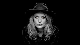 Video-Miniaturansicht von „Elles Bailey : What If I ?“