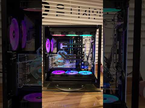 컴퓨터회사 대표는 새해부터 <strong>커스텀수냉PC</strong> 냉각수부터 넣어드림 #shorts