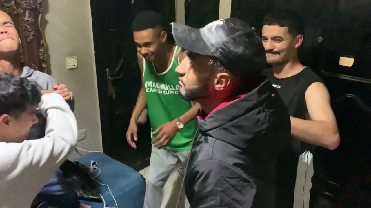 تـحـادي تـسـرفـيق ‏غـرفـة الـمـوت😅😅😅😅