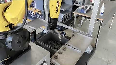 Bin picking with Fanuc robot