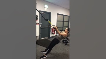 TRX ROW TO TWIST