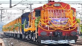 Catch the exclusive inaugural run video of 2013-14 budget announced
bangalore ( yesvantpur ) to jabalpur weekly superfast express train
via kacheguda hyd...