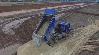 Scania P440 6x6 KH-Kipper working in the mud - drone video part 1