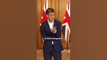 Ed Miliband takes questions from young people on clean energy jobs