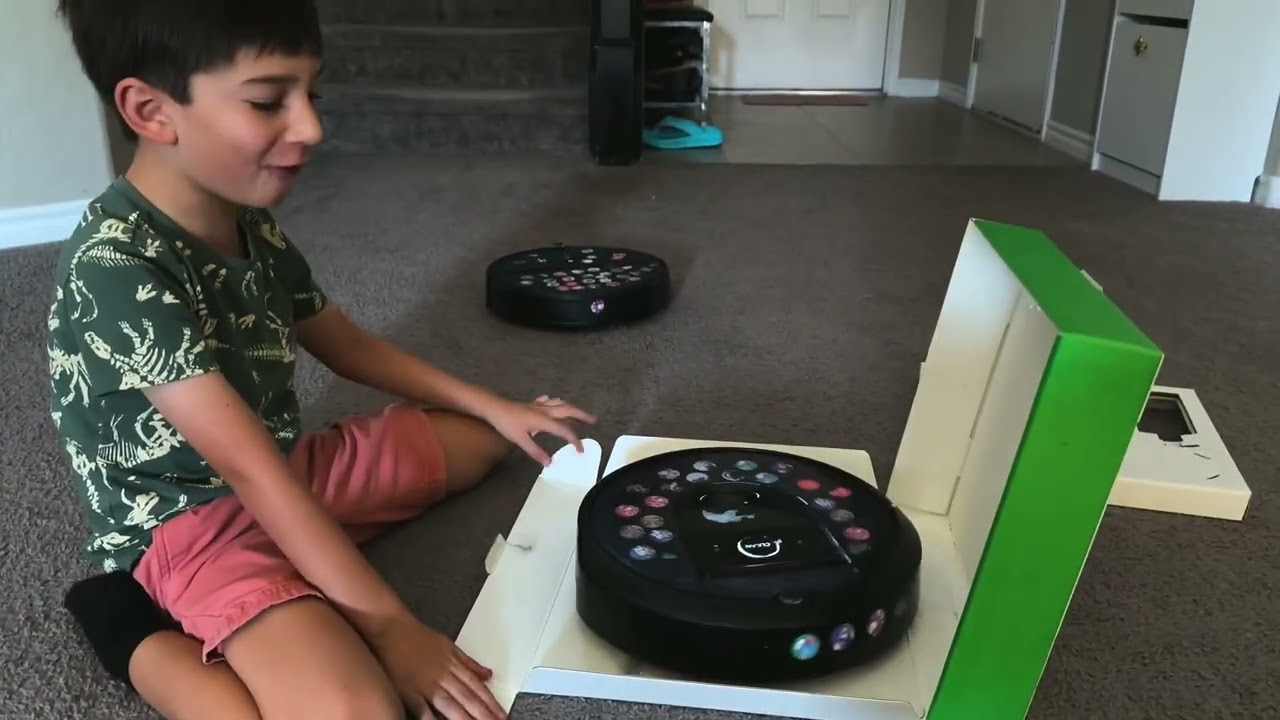 Can robot vacuums get out of the box?🤔📦🤖