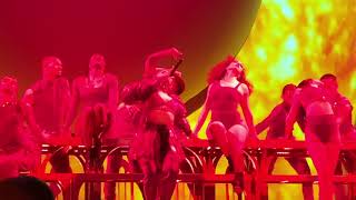 Download Lagu Ariana Grande - Raindrops + God is a Woman Live - Day 2 - San Francisco, CA - 12/18/19 MP3 Download Lagu Ariana Grande - Raindrops + God is a Woman Live - Day 2 - San Francisco, CA - 12/18/19 MP3