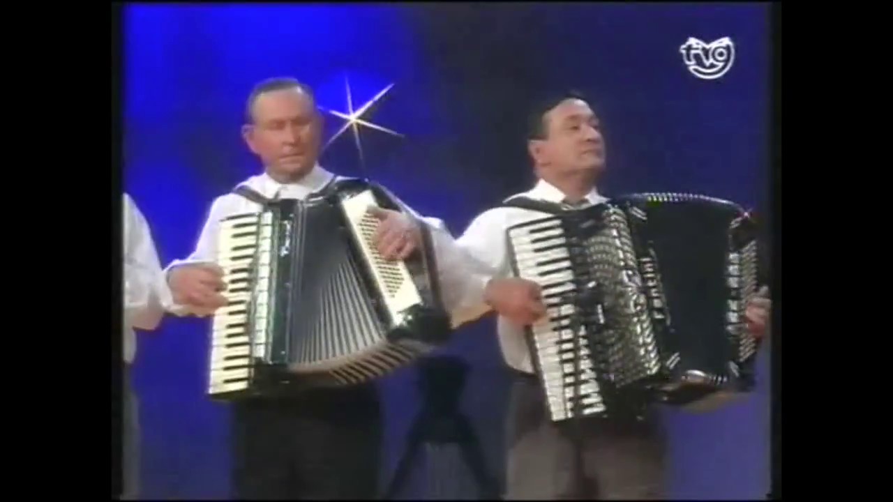 La Década Prodigiosa e Os Diplomáticos do acordeón (Luar - TVG)