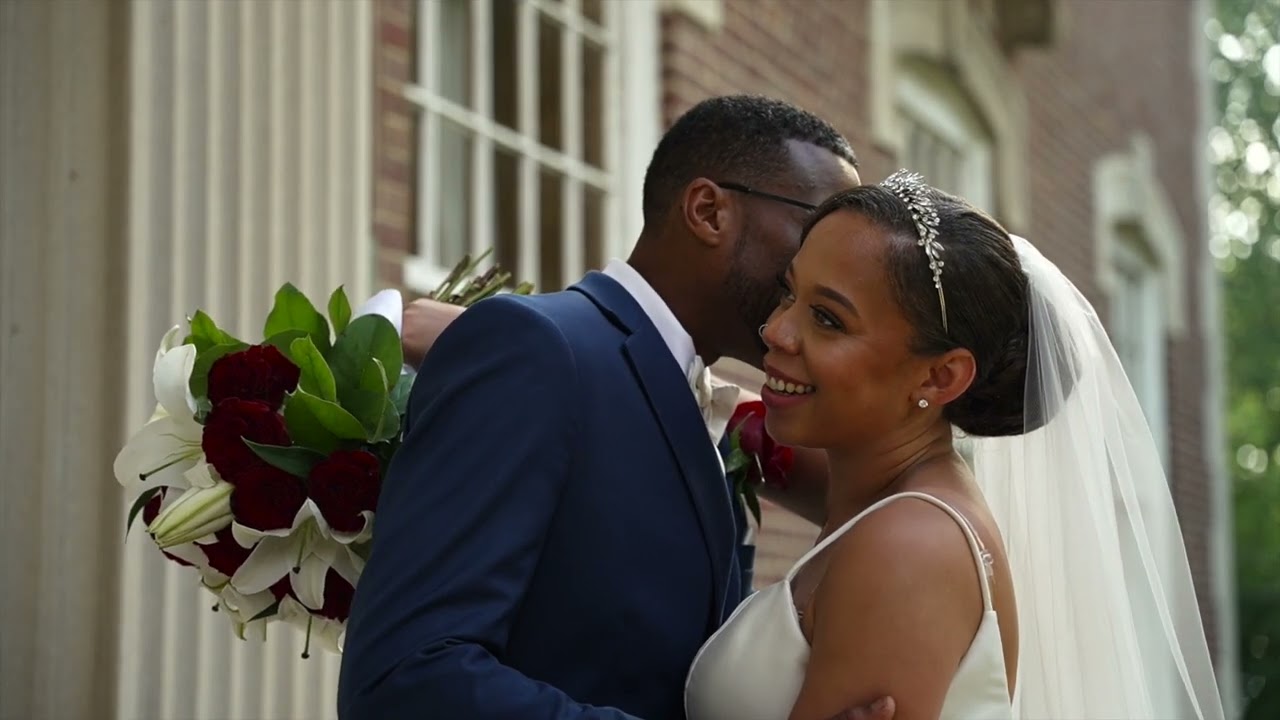 Beautiful summer wedding at Spindletop Hall in Lexington Ky