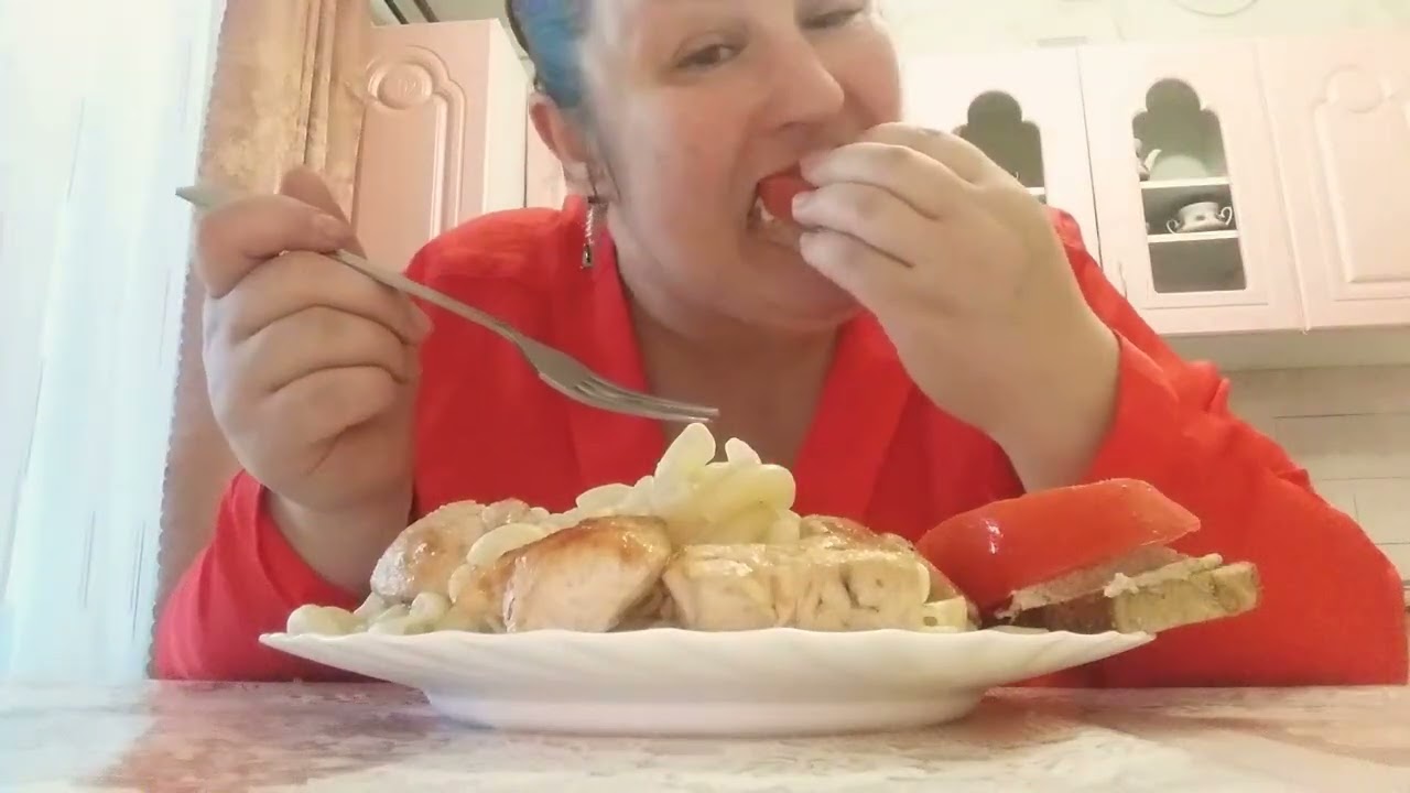 Мукбанг макароны с курицей, бутерброды😎😎😎Обожаю