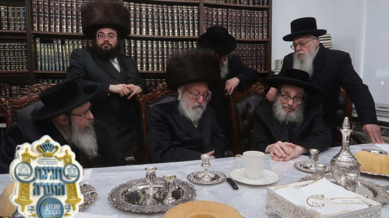 ה - וויען: כתיבת האותיות ע''י רבני העיר ד' פקודי - סיום כתיבת האותיות מוצש''ק פקודי תשפ''ה
