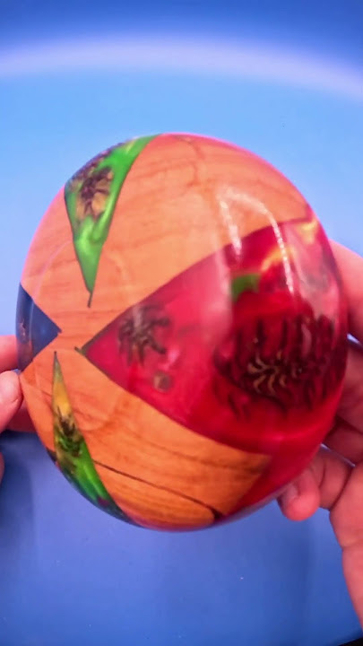 Woodturning- THE RAINBOW BOWL