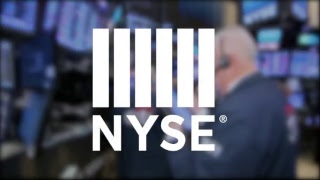 John Chen, CEO of BlackBerry Limited celebrate their transfer to the NYSE