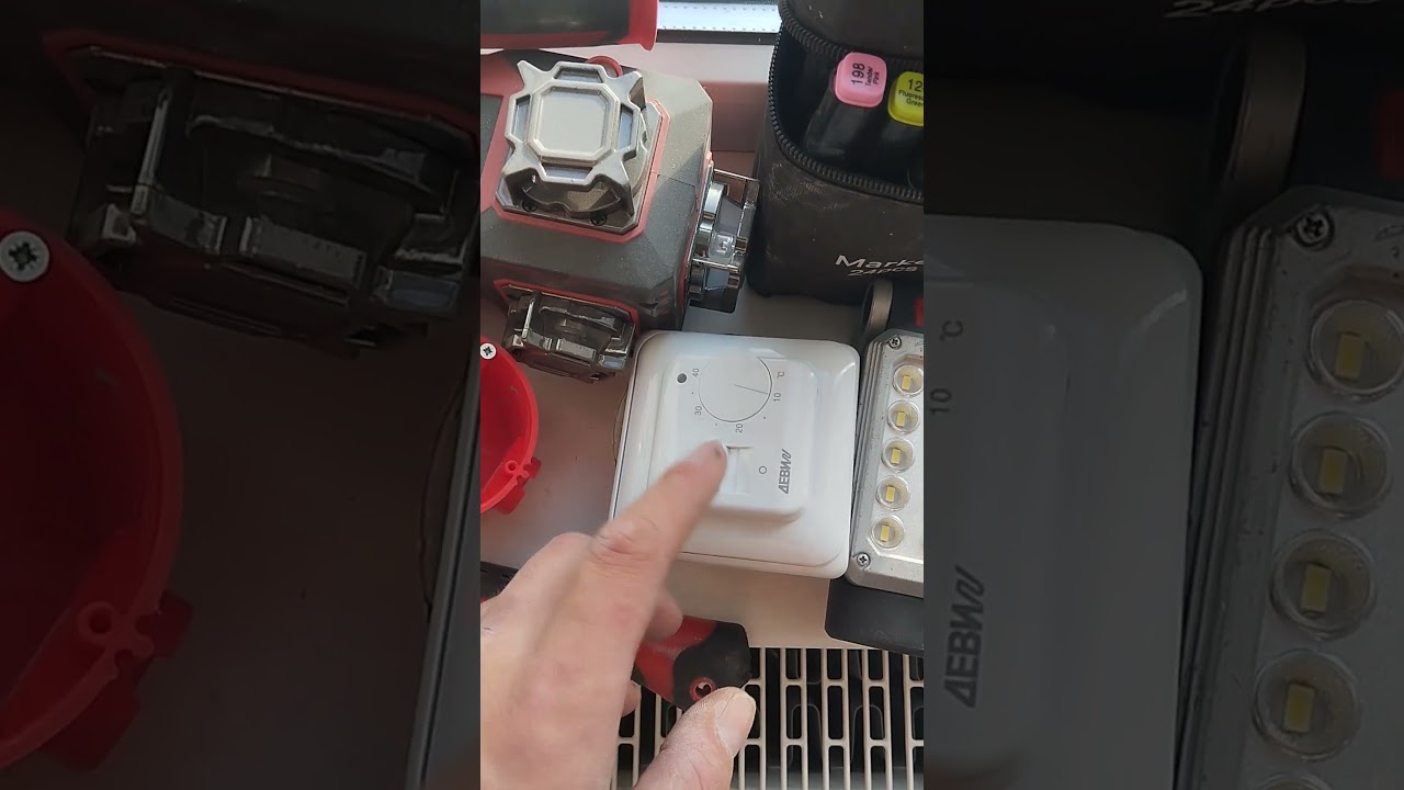 теплый пол Деви flex-18T. 90 метров. три датчика- один рабочий, два в запасе.