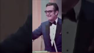 Риклз против Карсона: провокационный выпад, услышанный во всем мире!