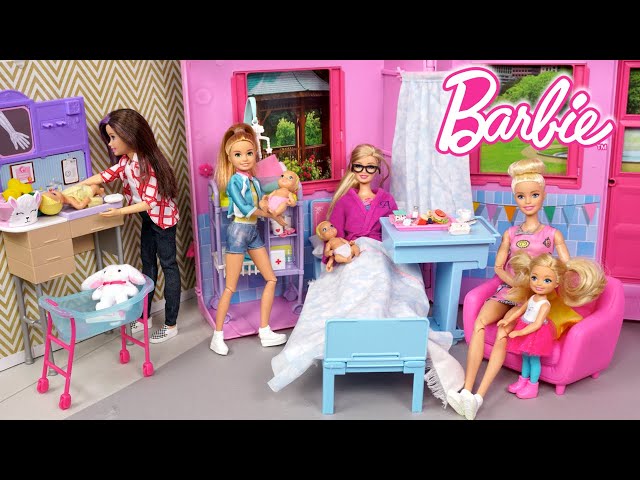 Barbie Baby Doll Lost in The Airport! - Family Airplane Travel