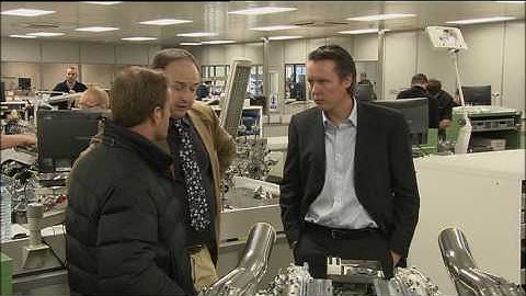 Sam Michael and Rubens Barrichello visit the Cosworth factory