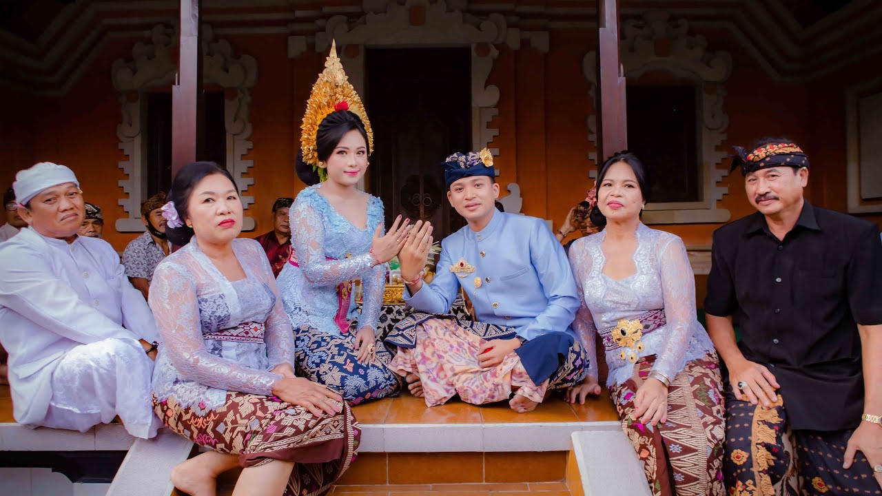 Upacara Memadik Agus J & Anggi - YouTube