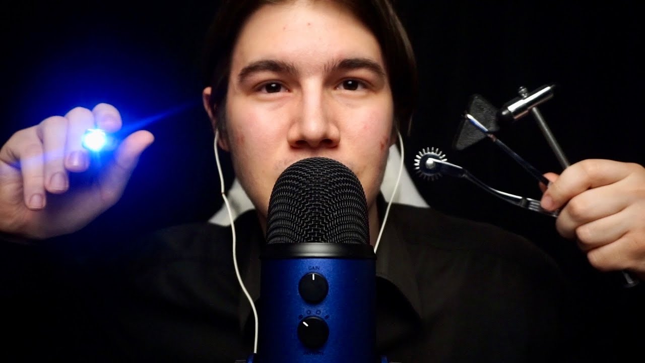 АСМР НЕВРОЛОГ ПРОВЕРИТ ТВОИ РЕФЛЕКСЫ