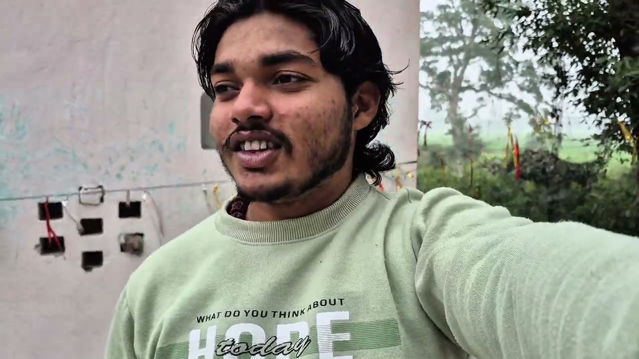 जब मेरे गाँव में कोई  नहीं चीज़ आए 