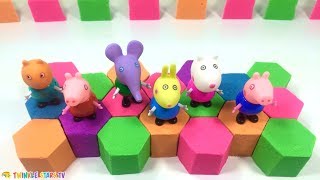 Learn Colors Kinetic Sand Rainbow Peppa Pig Toys How to make Hive Videos For Kids - TwinkleStarsTV