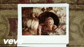 Video thumbnail of "Sia - Breathe Me"
