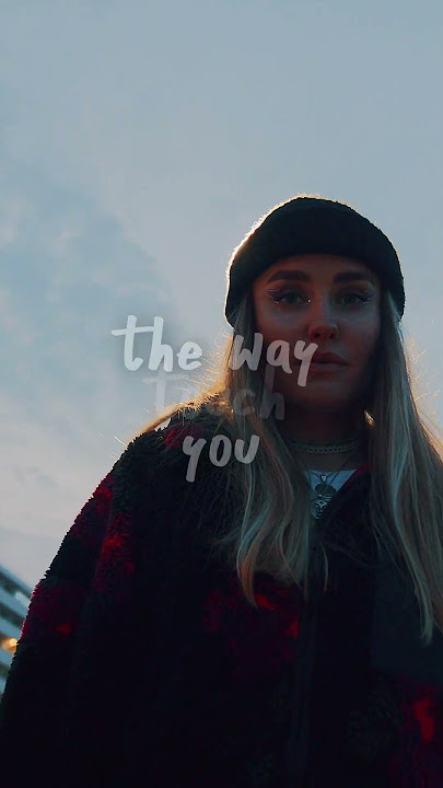 Tate McRae - run for the hills (Lyrics) the way you touch me straight to the heart