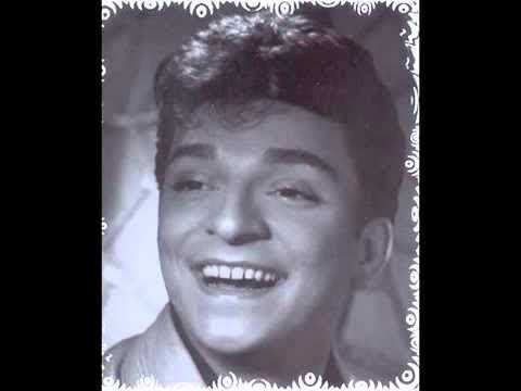 Zeki Müren Gözlerin Yeter (orjinal Taş Plak Kaydı Ve Ses Kalitesiyle)