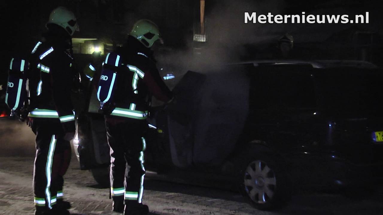 Auto in Hoogeveen in de brand YouTube