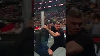 THE CHAOS CANNOT BE CONTAINED 😤 #WWERaw