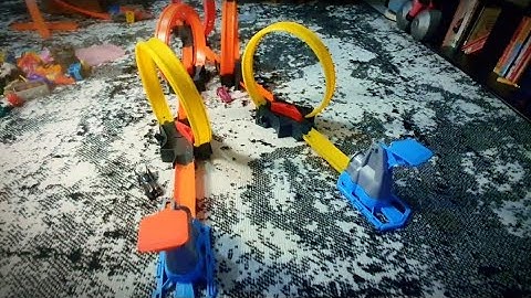 The ultimate test. trek Hotwheels Multi Loop HDR 83  #HotWheelsChallenge