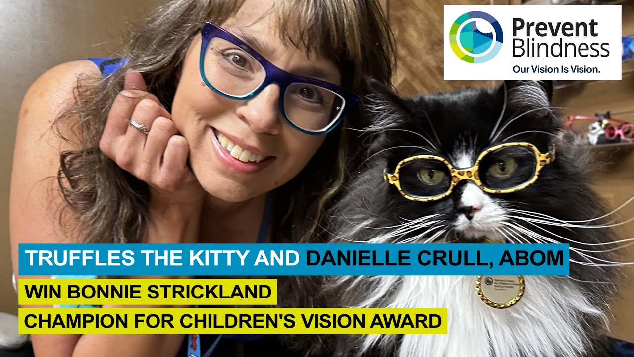 Truffles the Kitty and Danielle Crull, ABOM, Win Champion for Children