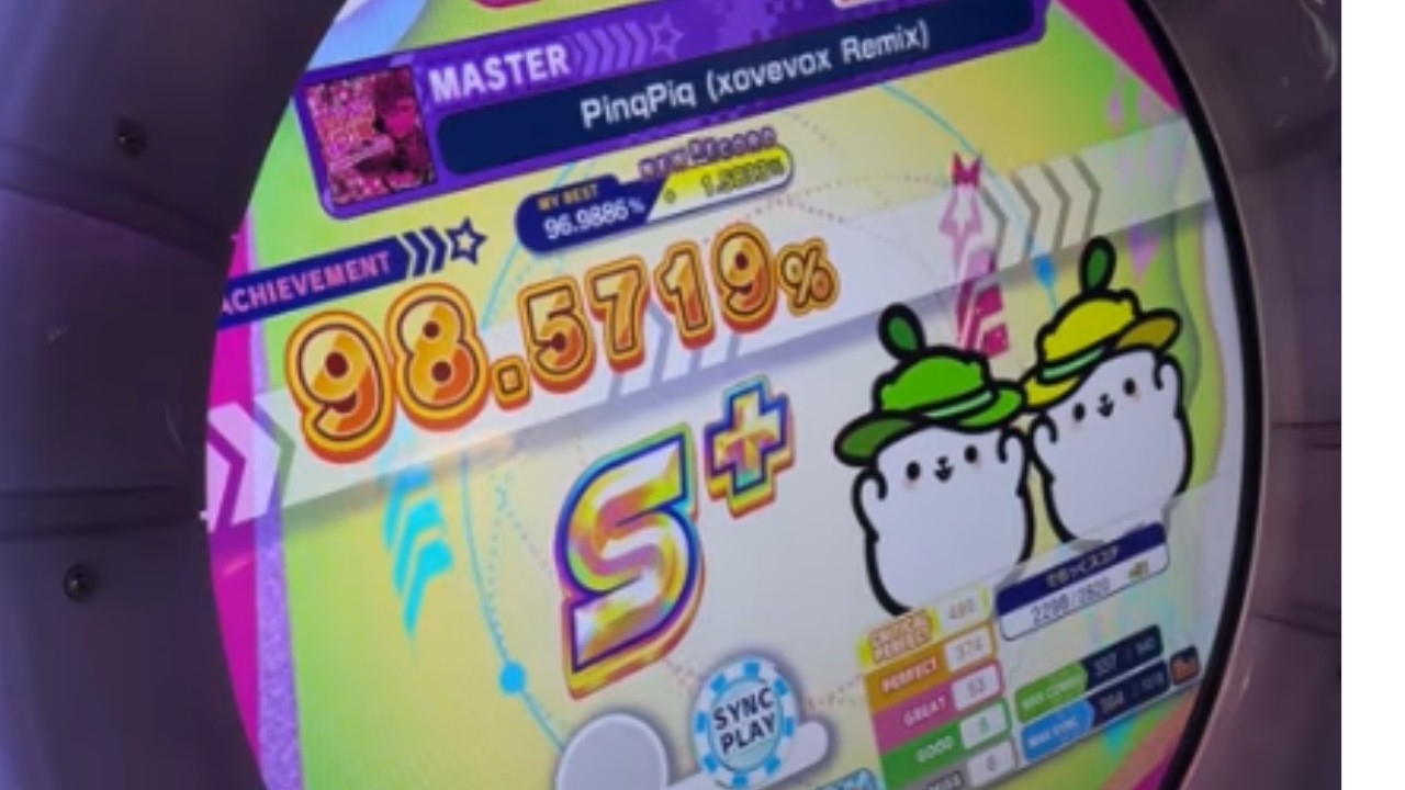 【maimaiDX】PinqPiq (xovevox Remix) [MASTER 13+] S+