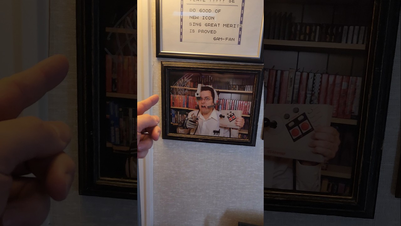 Вы действительно знакомы с этим злым геймером-ботаником?