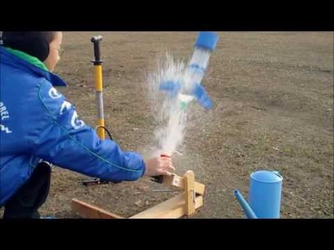 自作ペットボトルロケット 自作発射台 発射実験大成功ep01 Youtube