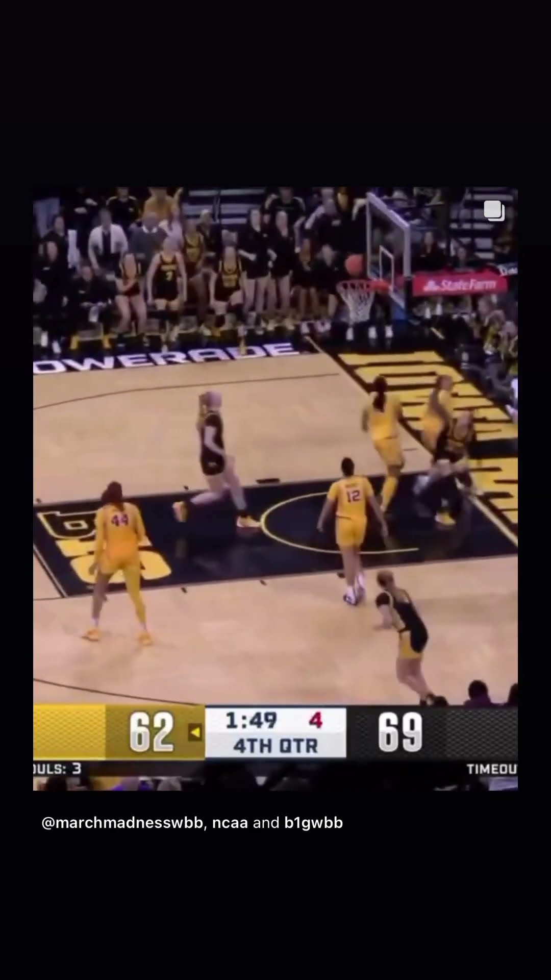 Iowa upsets USC #hoodnews #iowa #usc #iowahawkeyes #trending #viralvideo #basketball #how #wow #omg