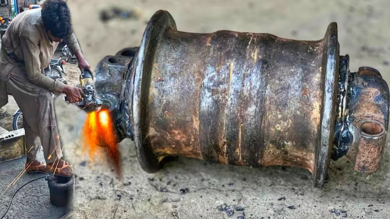 Excavator Track Roller Repair | Hard Working Mechanic Do this Hard Job