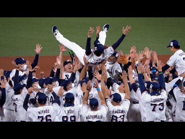念願の神宮球場で高津監督胴上げ！CS優勝！東京ヤクルトスワローズ2021