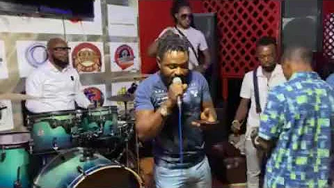 Mr Akekaka( Safejo Amama)