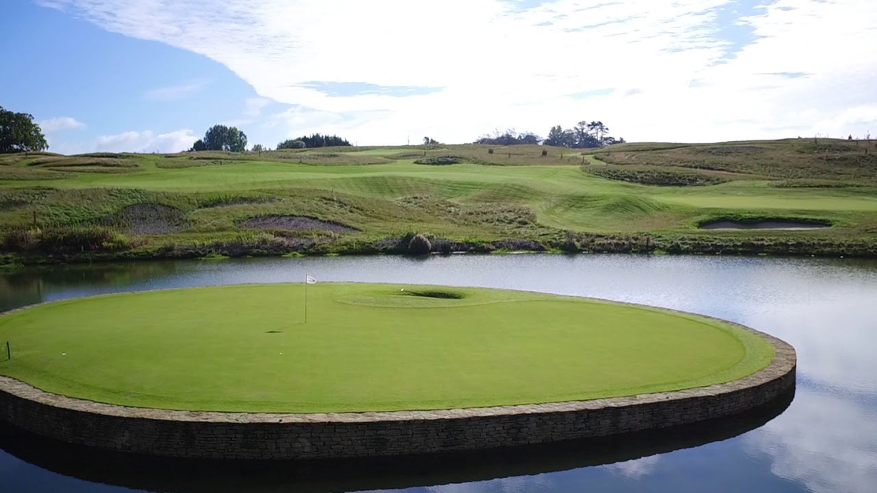 Cumberwell Park Par 3 Course