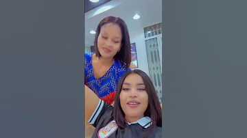 NIFFER AKIJIDEKEZA KWA HAMISA MOBETTO 