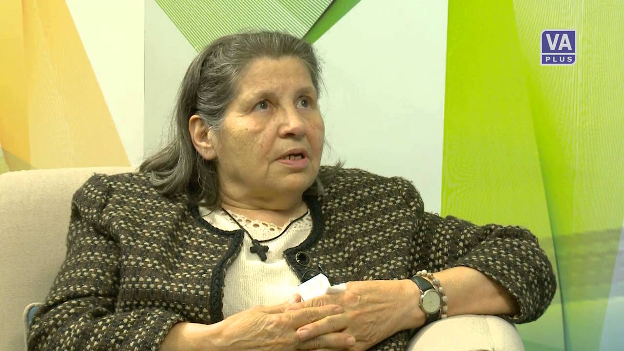 Благовесник - Коло српских сестара (12-12-2015)