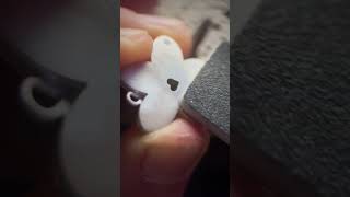 Crafting a Stunning Rose Sapphire Necklace