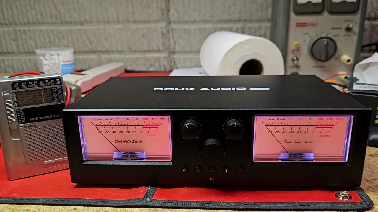 DOUK AUDIO VU3 PRO - YouTube